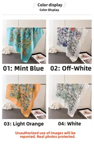 Quattro opzioni di colore per foulard in seta stampata in menta, beige, arancio e bianco
