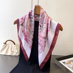 Women Square Scarf Floral Bird Print Satin Faux Satin Elegant Shawl Chic Neck Wrap Head Scarf Hair Band Accessory
