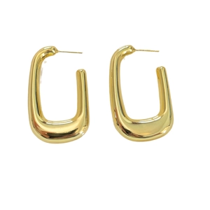 Minimalist 18K gold-plated U-shaped rectangular hoop earrings with polished mirror finish
