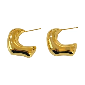 Polished 18K gold plated hollow geometric C-shaped earrings with minimalist thick design