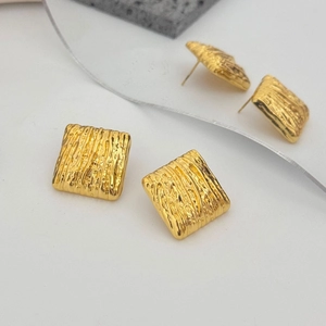 French vintage gold square stud earrings with textured metallic finish for women