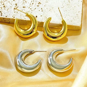 Créoles en forme de C plaquées or 18 carats et argent poli au style minimaliste chic
