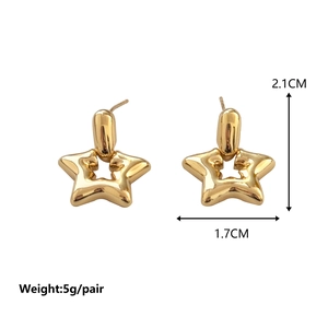 Detailed view of hollow star earrings with dimensions of 2.1cm height and 1.7cm width