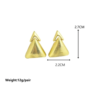 Golden teardrop twist earrings with textured surface and 2.7cm height measurement