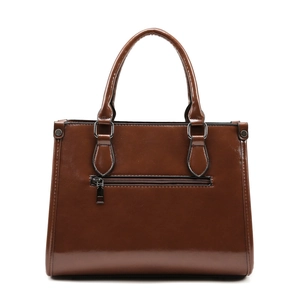 Sac à main femme en cuir verni marron avec finition brillante et grande capacité de stockage