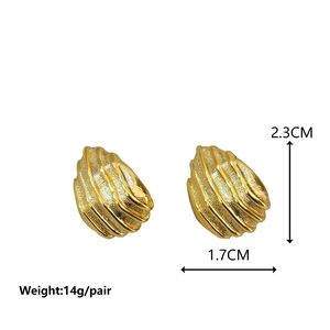 Minimalist gold geometric striped earrings with water drop ripple texture, 2.3cm height