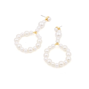 Chunky gold hoop earrings with white pearls for women, minimalist fashion jewelry design