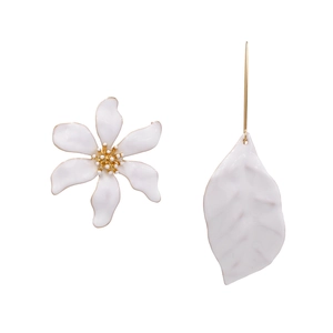 Asymmetrische Legering Emaille Bloem Blad Druppel Oorbellen Goudkleurig Overdreven Natuur Stijl Oorbellen Voor Vrouwen Sieraden Cadeau