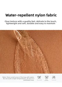 Détail du tissu en nylon imperméable marron caramel avec gouttes d'eau montrant la texture