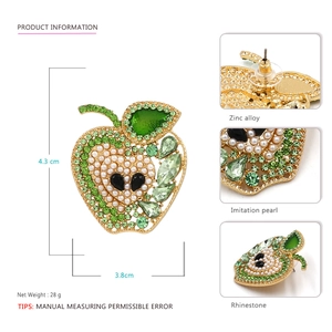 Green rhinestone apple brooch with white imitation pearls on gold zinc alloy base