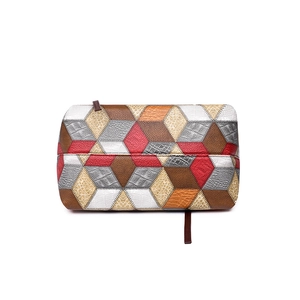 Borsa tote geometrica multicolore con trama a coccodrillo e serpente su sfondo bianco