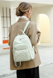 Mintgroene Oxford rugzak met gewatteerde golfpatronen voor dames in lifestyle-stijl