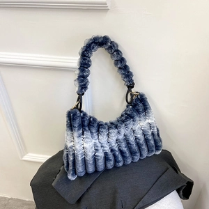 Fashion Plush Pleated Shoulder Bag For Women Faux Fur Gradient Color Block Handbag Winter Large Capacity Crossbody Bag