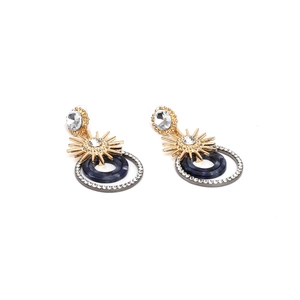 Boucles d'oreilles géométriques en résine avec strass et détails de soleil doré éclatant