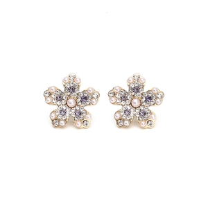 Boucles d'oreilles fleurs dorées avec cristaux violets et perles blanches chic