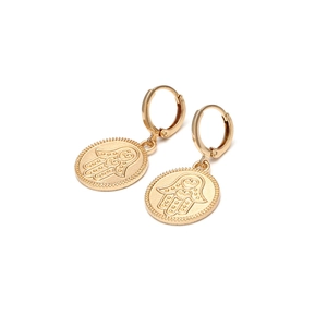 Boucles d'oreilles dorées Hamsa Hand avec motif en relief de style baroque