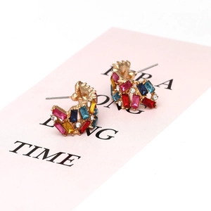 Fashionable C-shaped gold-plated hoop earrings with colorful rectangular rhinestones