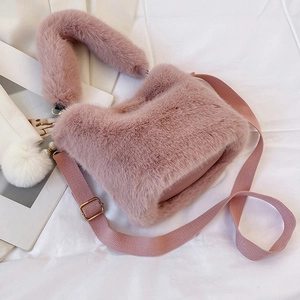 Women's Faux Fur Bucket Bag Soft Plush Handbag with Pom Pom Artificial Pearl Charm Adjustable Strap Winter Crossbody Bag
