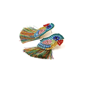 Boucles d'oreilles perroquet bohème avec strass colorés et franges tropicales vives