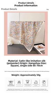 Détail du foulard satiné à fleurs de 66-70cm avec une texture de tissu premium