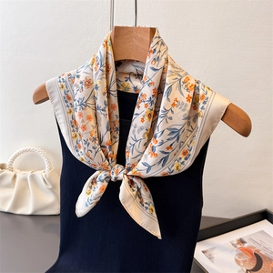 Foulard Carré Imprimé Floral Bandana En Satin Façon Satin Élégant Foulard Pastoral Pour Femmes Accessoire De Cou Rétro