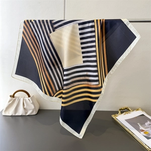 Women's Geometric Stripe Printed Satin Scarf Luxury Silk-Like Large Square Bandana Head Scarf Neck Scarf Fashion Wrap