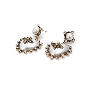 Baroque heart earrings featuring pearl bees and rhinestones in vintage gold finish