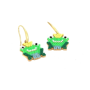 Colorful handmade beaded frog drop earrings with gold hooks and yellow crown