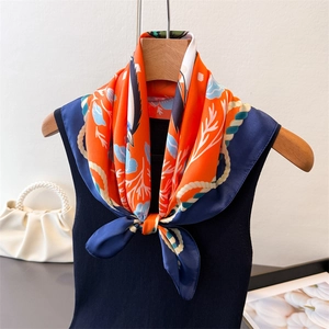 Square Scarf Equestrian Print Imitation Satin Satin Floral Retro Style Headscarf Neck Wrap For Women