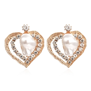 Orecchini a cuore dorati alla moda con perla barocca e strass di cristallo lucidi