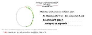 Détail du collier de perles et pierres vertes avec fermoir et dimensions précises