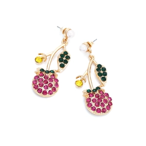 Boucles d'oreilles cerise avec strass colorés et perles blanches sur base dorée