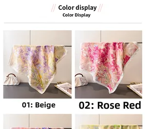 Dettaglio di foulard in seta a fiori in beige e rosso rosa con cuciture di pregio