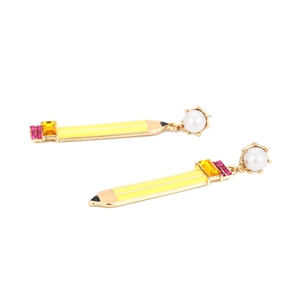 Boucles d'oreilles crayon jaune créatives avec perles blanches et cristaux étincelants