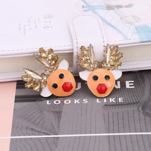 Boucles d'oreilles rennes de Noël avec cristaux colorés et émail orange élégant