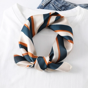 Women Elegant Satin Faux Silk Square Scarf Stylish Printed Neck Hair Scarf Handbag Accessory Fashion Neckwear Decorative Item