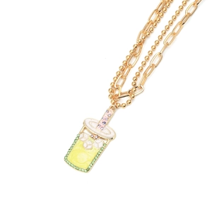 Collana dorata a doppio strato con catena a graffetta e perline con ciondolo a tazza di cristallo