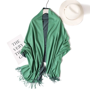 Double-sided cashmere-like green and grey scarf with tassels for winter warmth