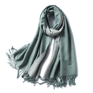 Dual-sided cashmere-feel winter scarf in grey and green with stylish tassels
