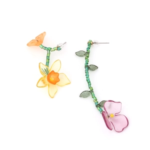 Asymmetric handmade resin flower drop earrings with colorful beaded floral design