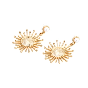 Golden sunflower earrings with central hammered texture and white pearl studs on top