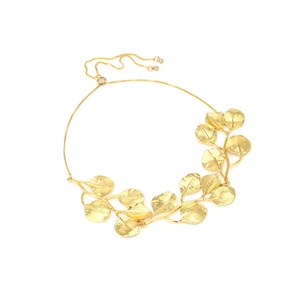 Statement golden alloy leaf necklace with detailed veins and adjustable slider chain