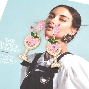 Boucles d'oreilles verres à cocktail en émail rose avec perles et cristaux pour femmes
