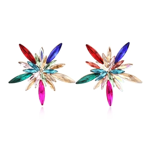 Oversized Starburst Flower Stud Earrings Zinc Alloy Rhinestone Sparkling Glass Crystal Vintage Statement Jewelry Women