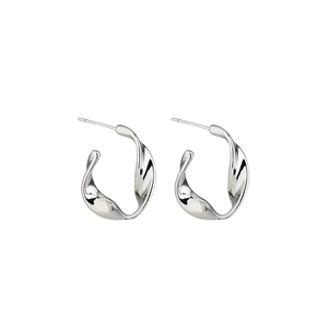 Minimalist S925 silver twisted C-shaped earrings with a modern sculptural metal finish