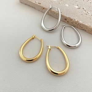 Polished 18K gold and silver plated U-shape hoop earring set on minimalist stone