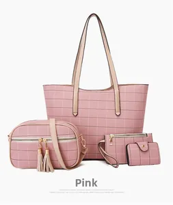 Ensemble de 4 sacs à main roses à carreaux comprenant un grand cabas et une bandoulière