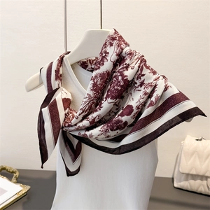 Vintage Floral Print Square Scarf Satin Like Polyester Herringbone Weave Neck Headscarf Shawl Sunscreen Elegant Fashion Women