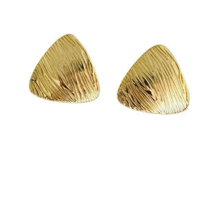 Retro 18K gold plated triangle earrings featuring unique brushed texture on white background