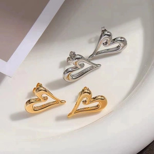 Minimalist 18K gold and silver plated irregular hollow heart-shaped stud earrings